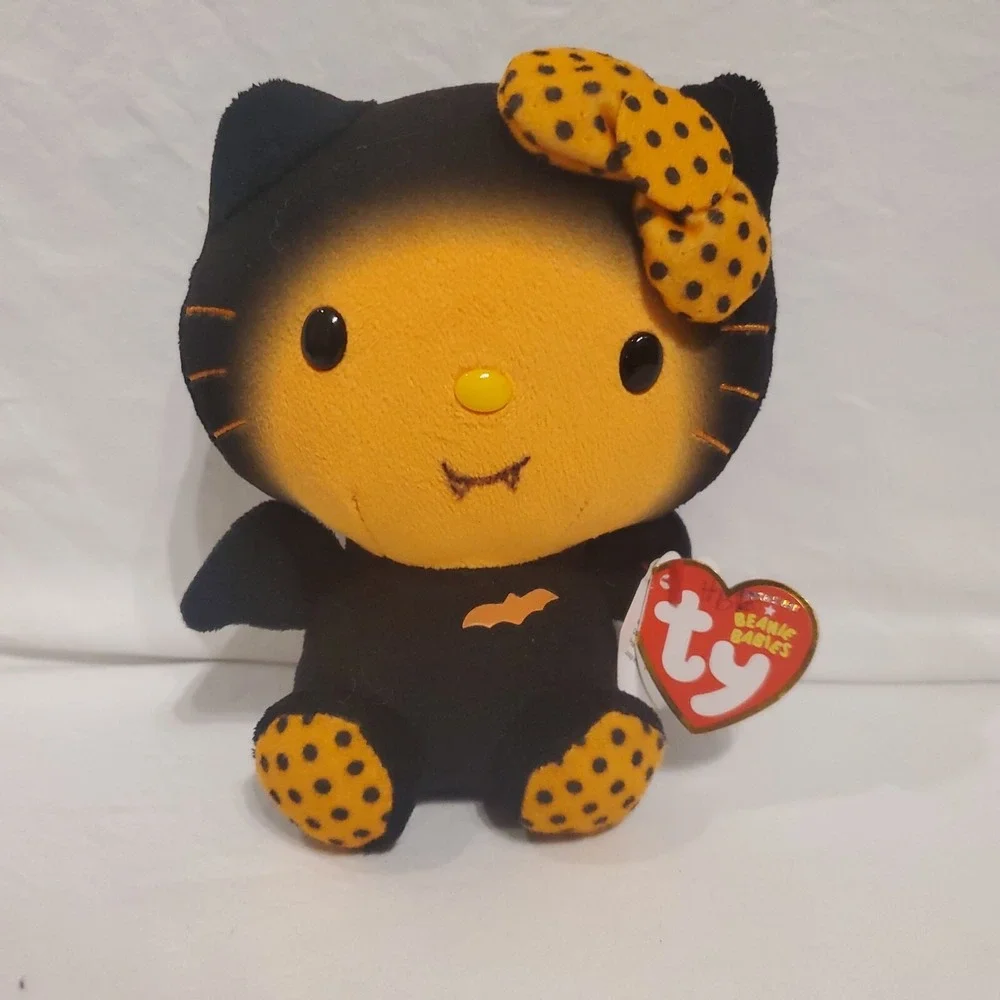 Halloween Hello‎ Kitty Ty Plush Bat  Clean.     Writing On Hang Tag